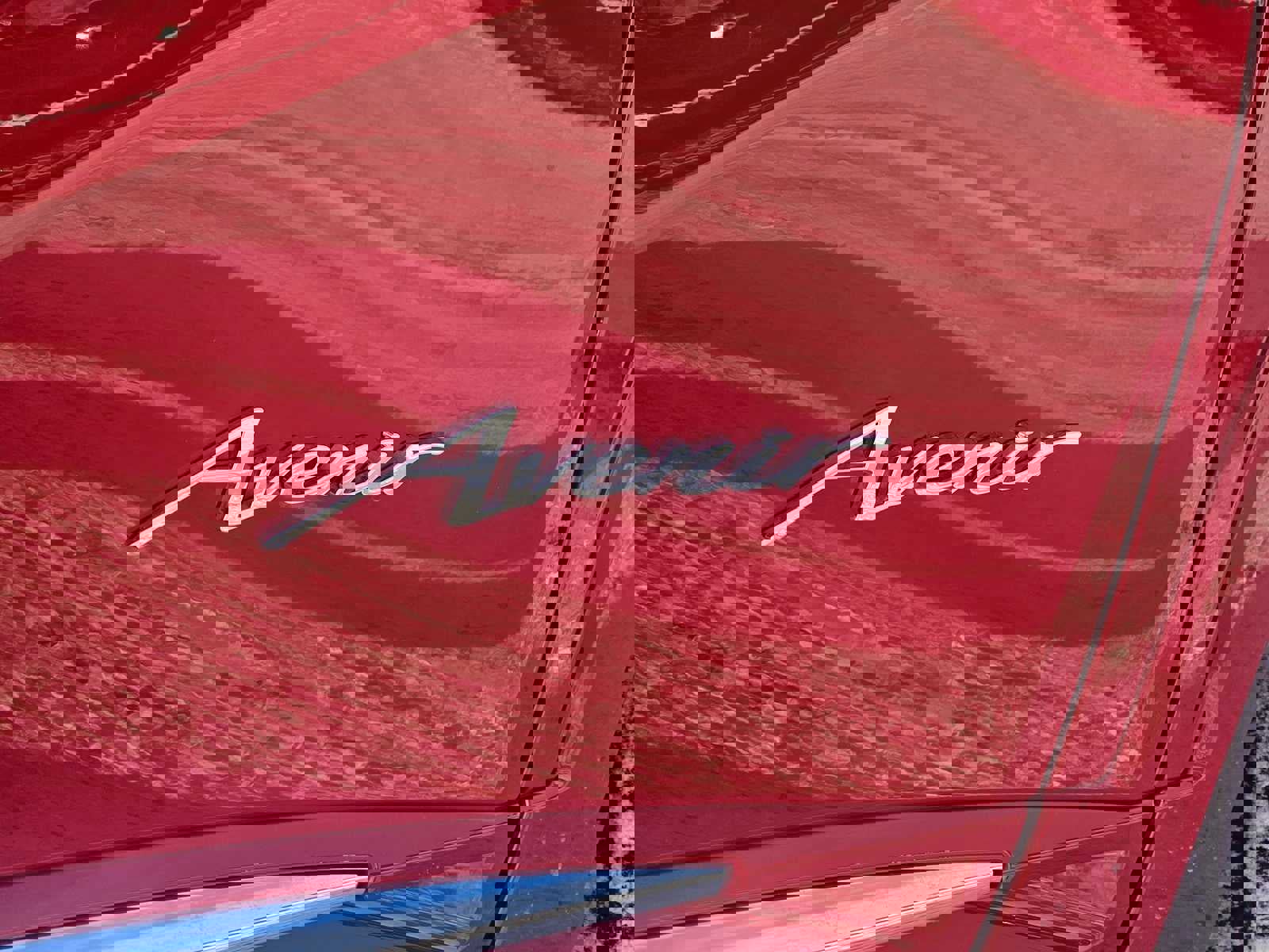 New 2025 Buick Envision Avenir image 12