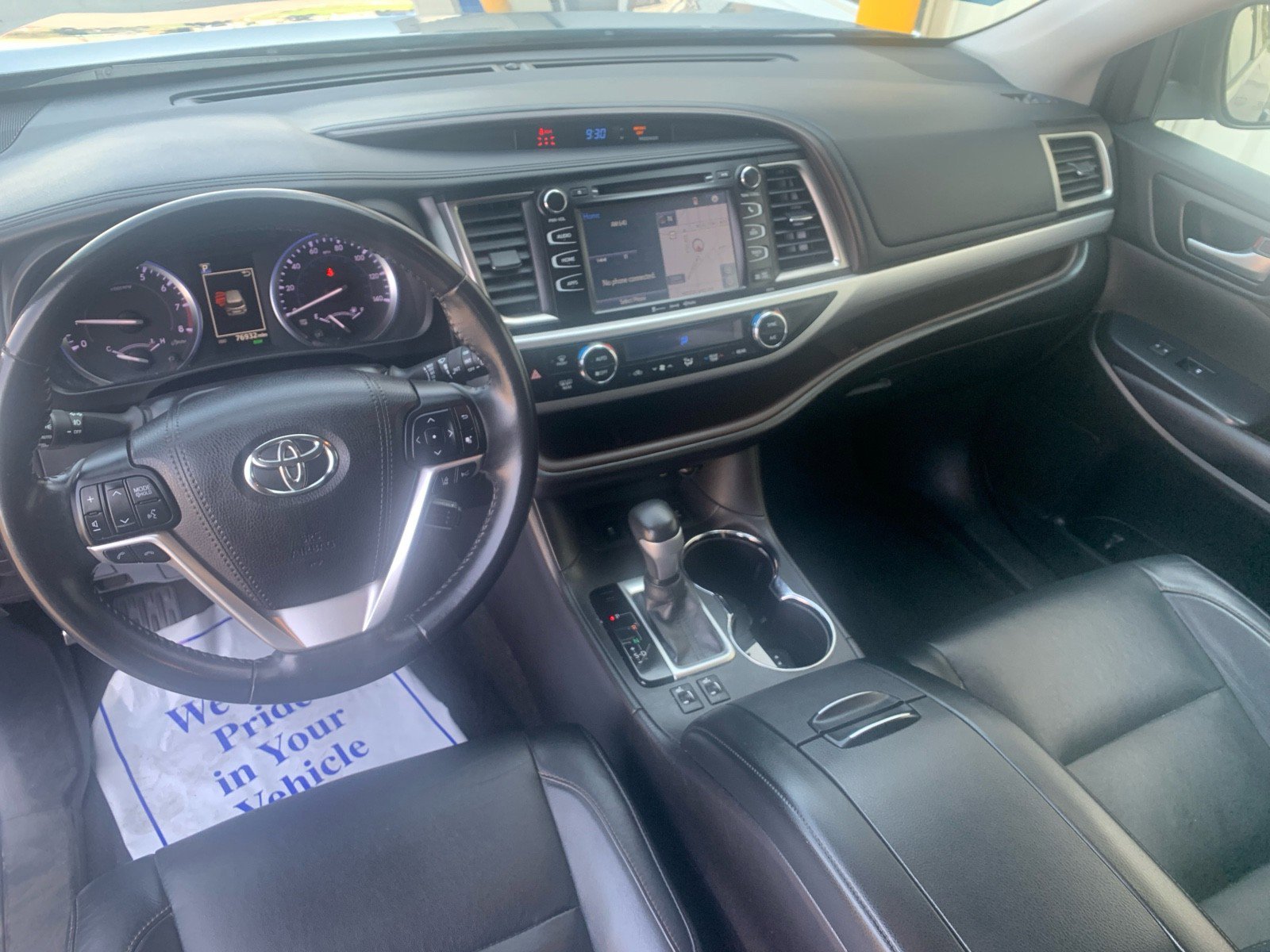 Used 2017 Toyota Highlander XLE image 15