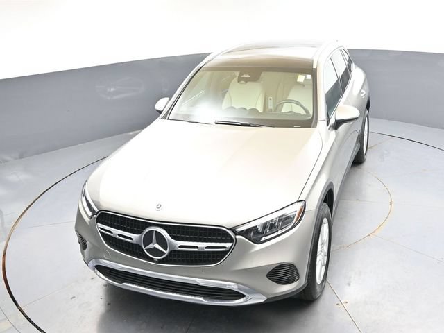 Used 2023 Mercedes-Benz GLC 300 4MATIC image 36
