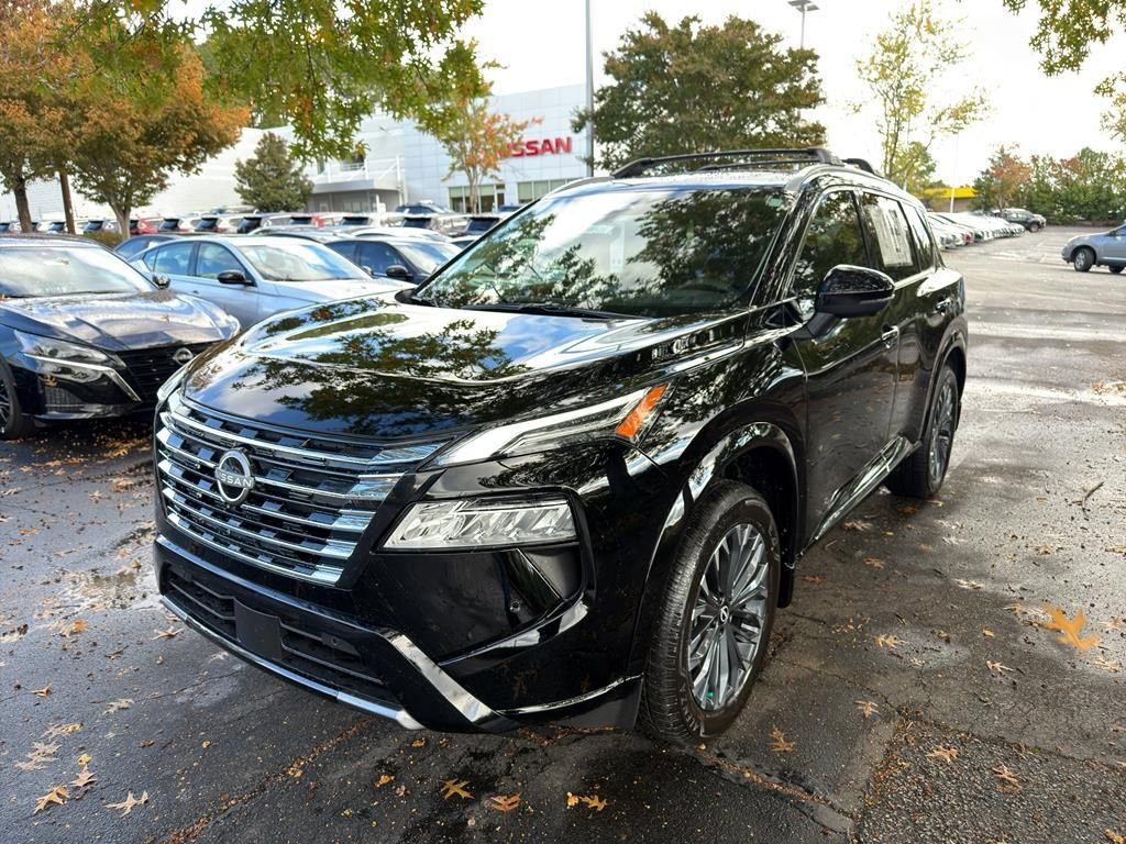 New 2026 Nissan Rogue Platinum image 3