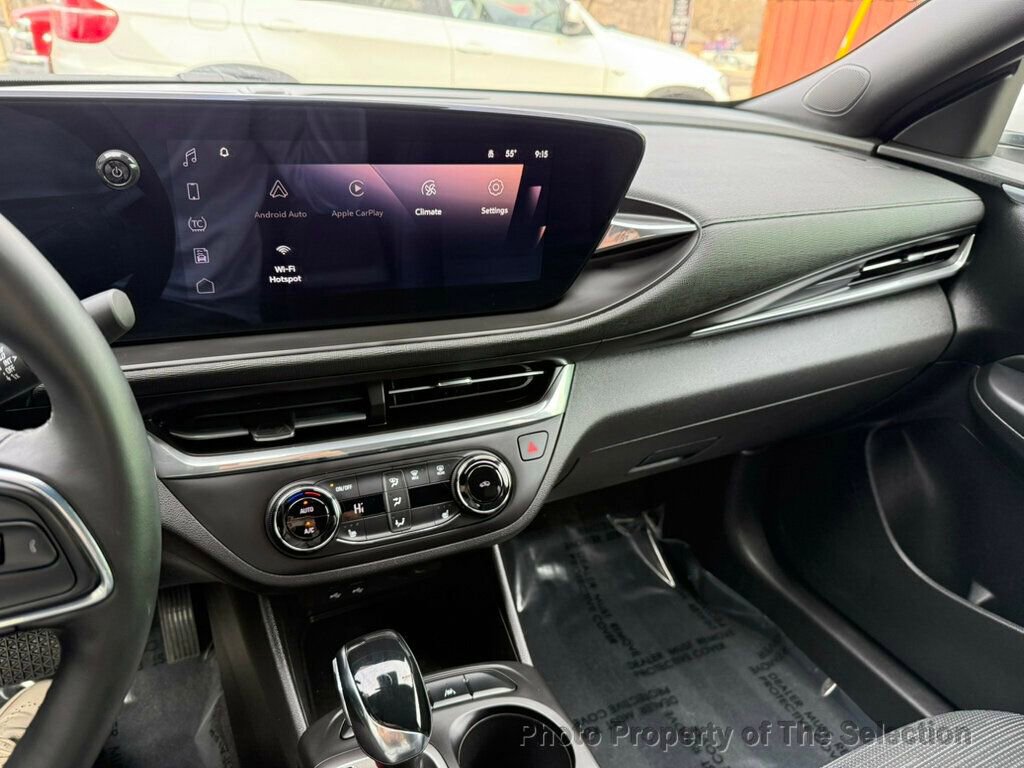 Used 2024 Buick Envista Preferred w/ Convenience I Package image 23