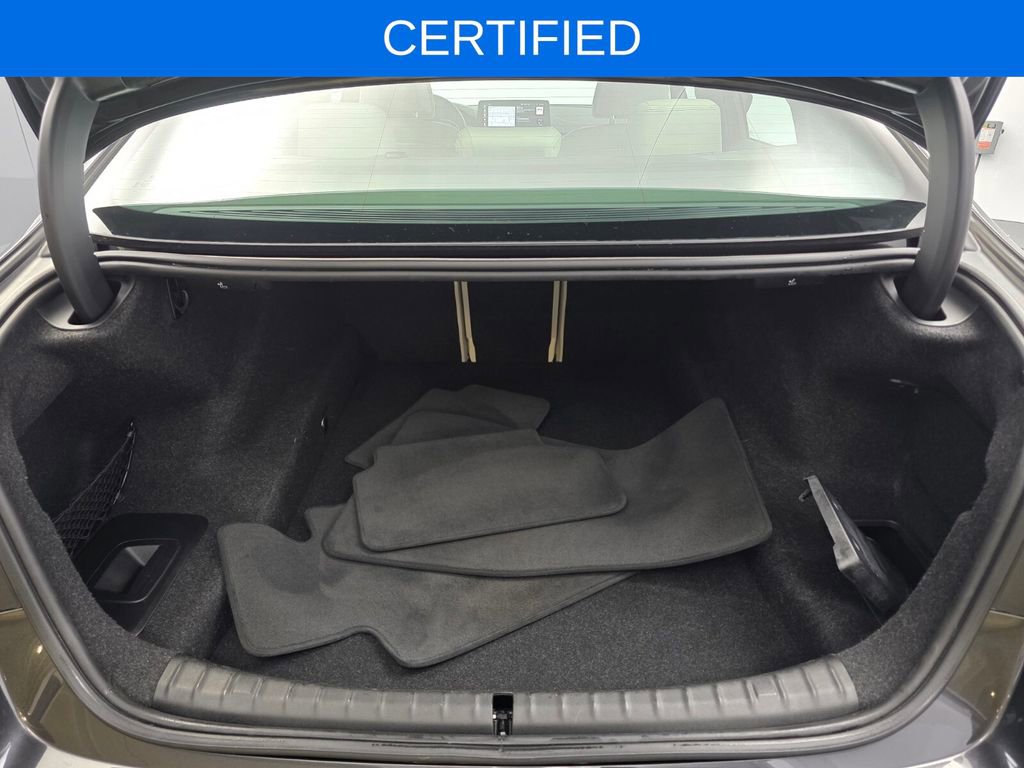 Certified 2023 BMW 530i w/ Premium Package RWD image 16