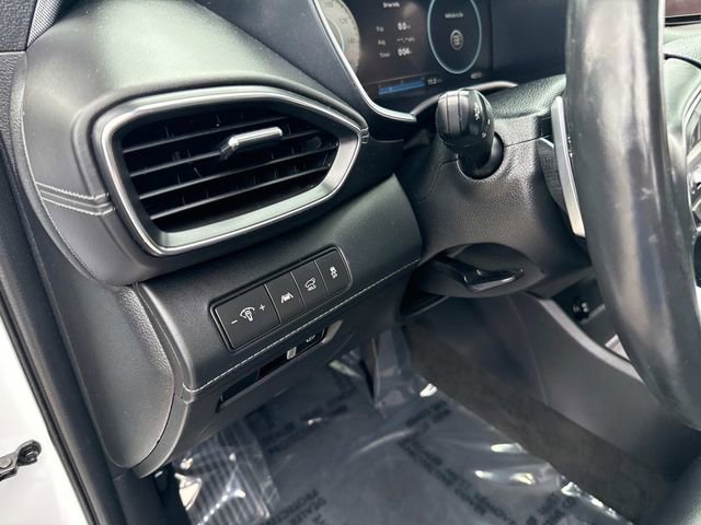 Used 2022 Hyundai Santa Fe Limited w/ Cargo Package image 22