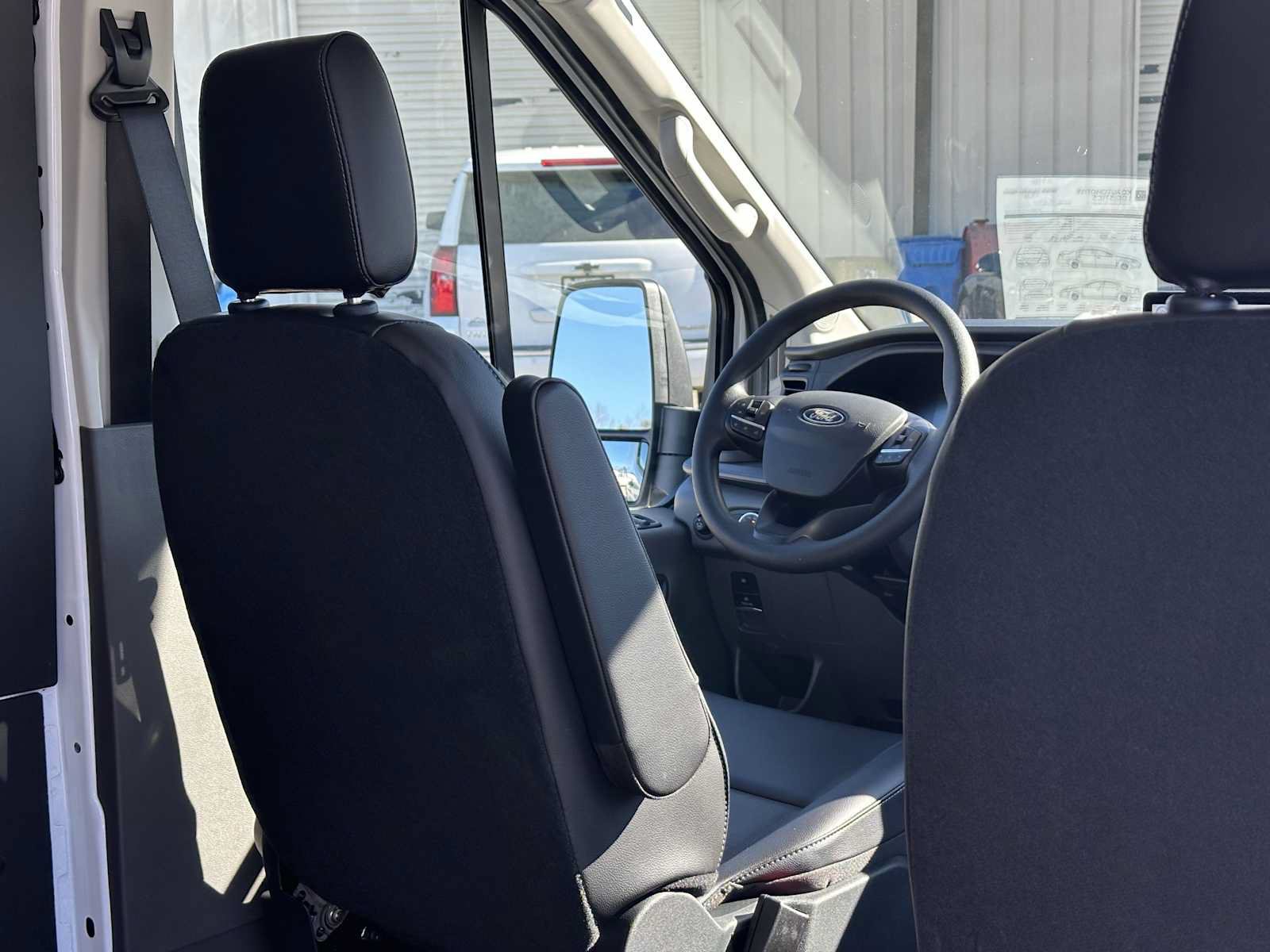 New 2026 Ford Transit 250 148 Medium Roof w/ Load Area Protection Package RWD image 22