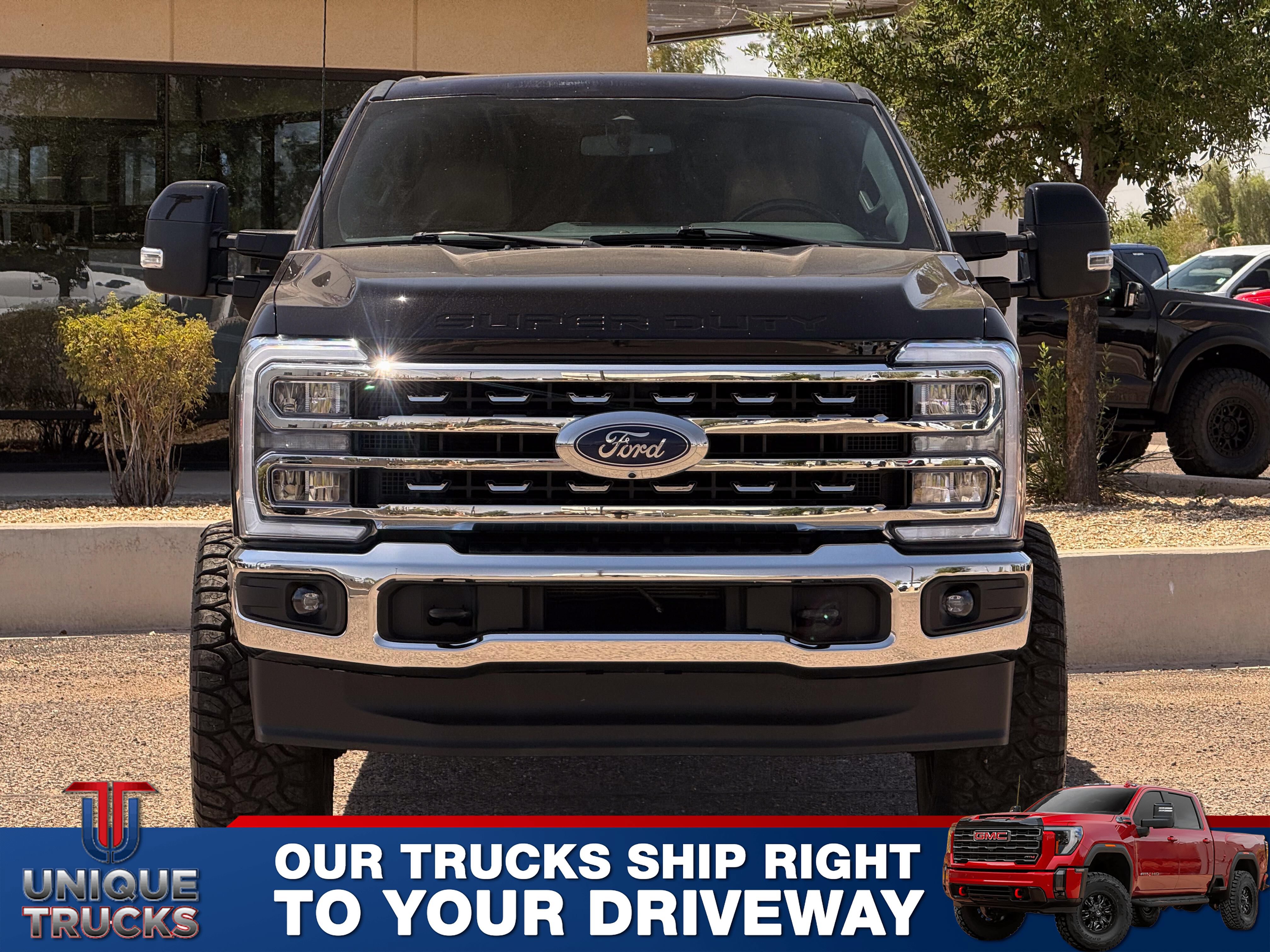 Used 2023 Ford F250 Lariat w/ FX4 Off-Road Package AWD/4WD image 2