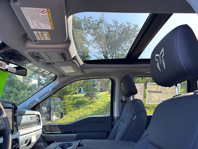 New 2026 Ford F250 XLT w/ XLT Premium Package AWD/4WD image 15