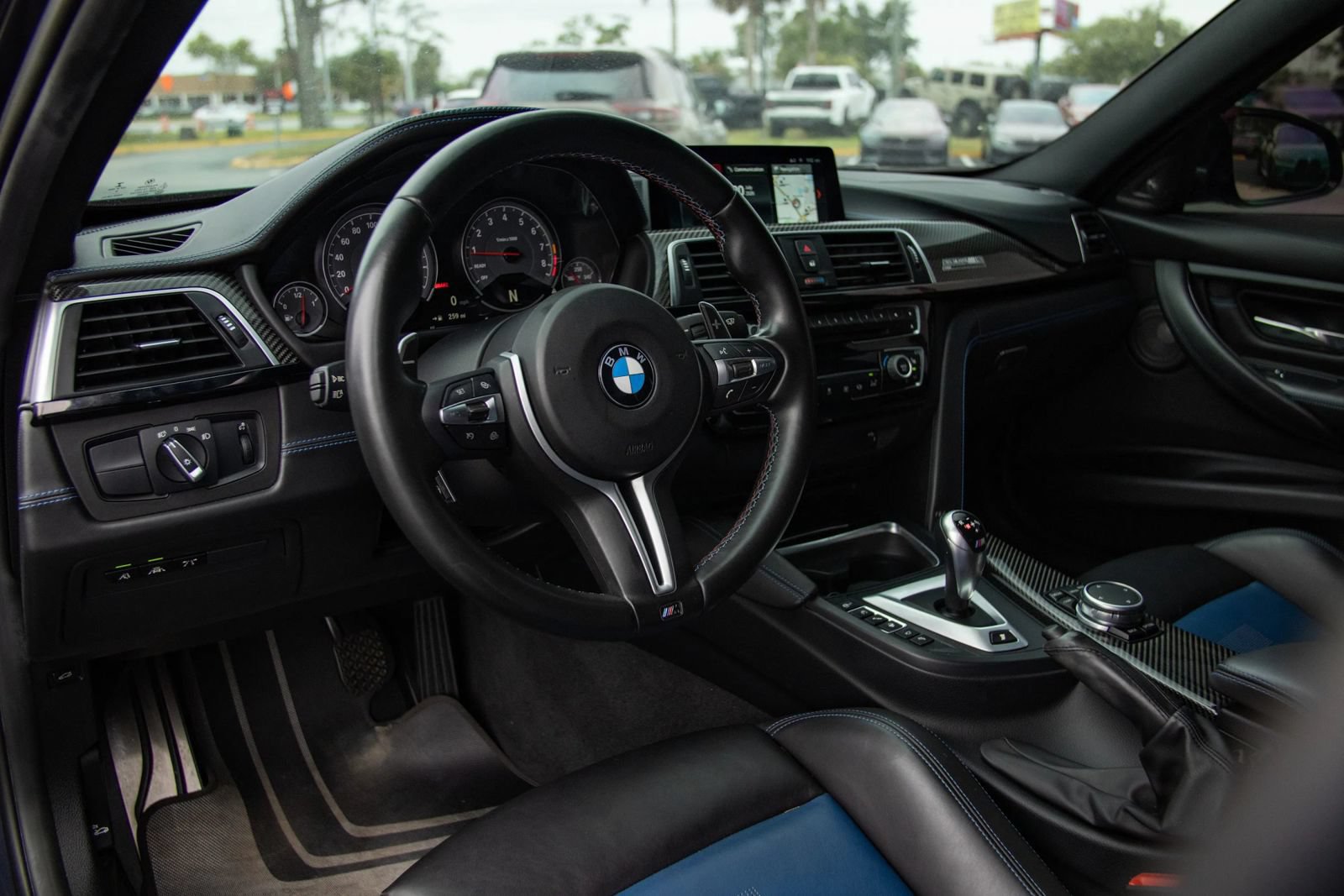 Used 2017 BMW M3 RWD image 29