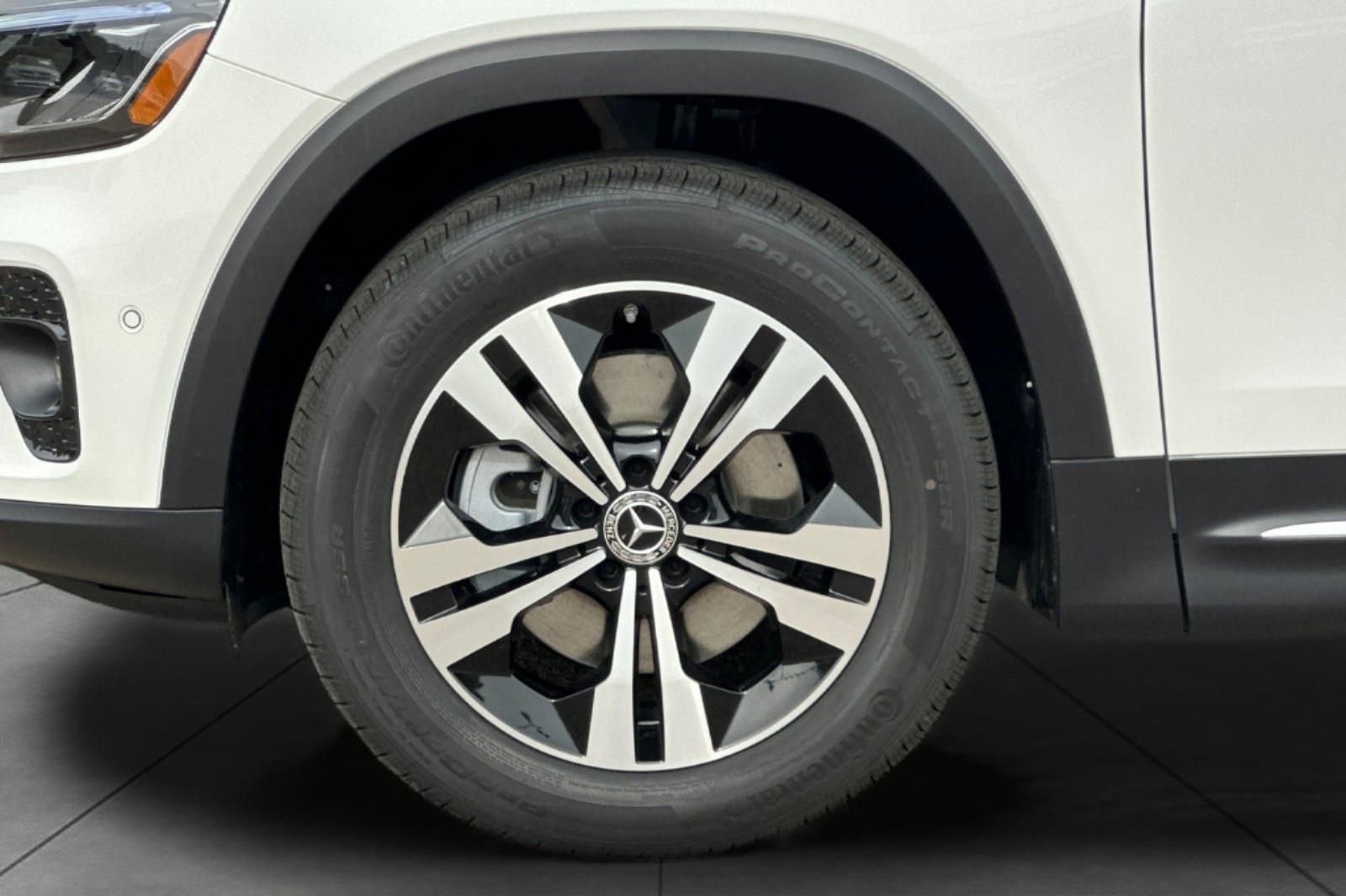 New 2026 Mercedes-Benz GLB 250 image 3