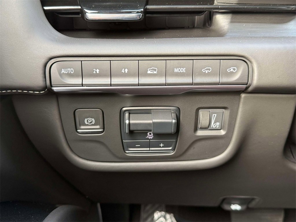 Used 2024 Cadillac Escalade ESV Sport Platinum w/ LPO, Floor Liner Package image 31