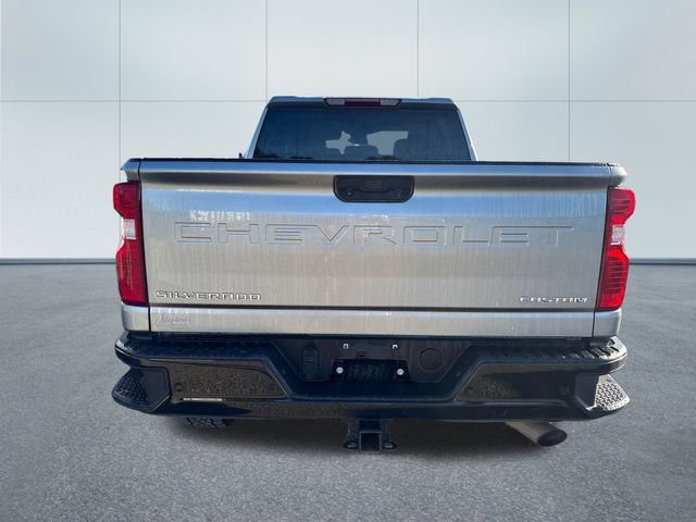 Used 2024 Chevrolet Silverado 2500 Custom w/ Custom Value Package AWD/4WD video 3
