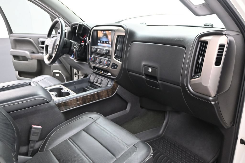 Used 2014 GMC Sierra 1500 Denali w/ Driver Alert Package AWD/4WD image 27