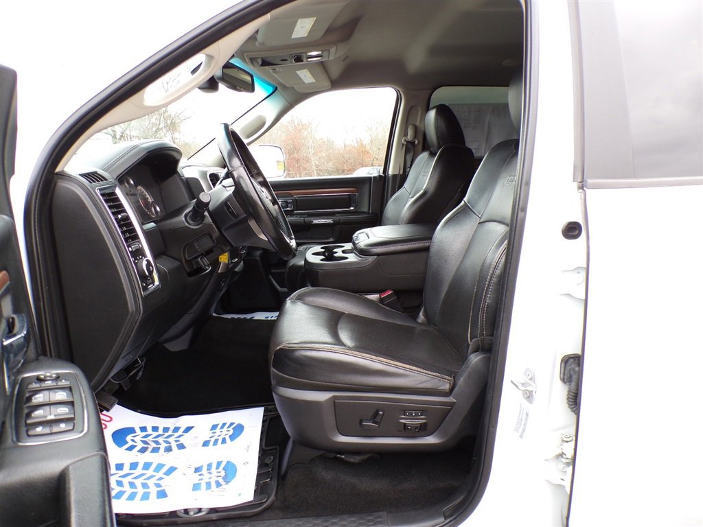 Used 2017 RAM 2500 Laramie image 31