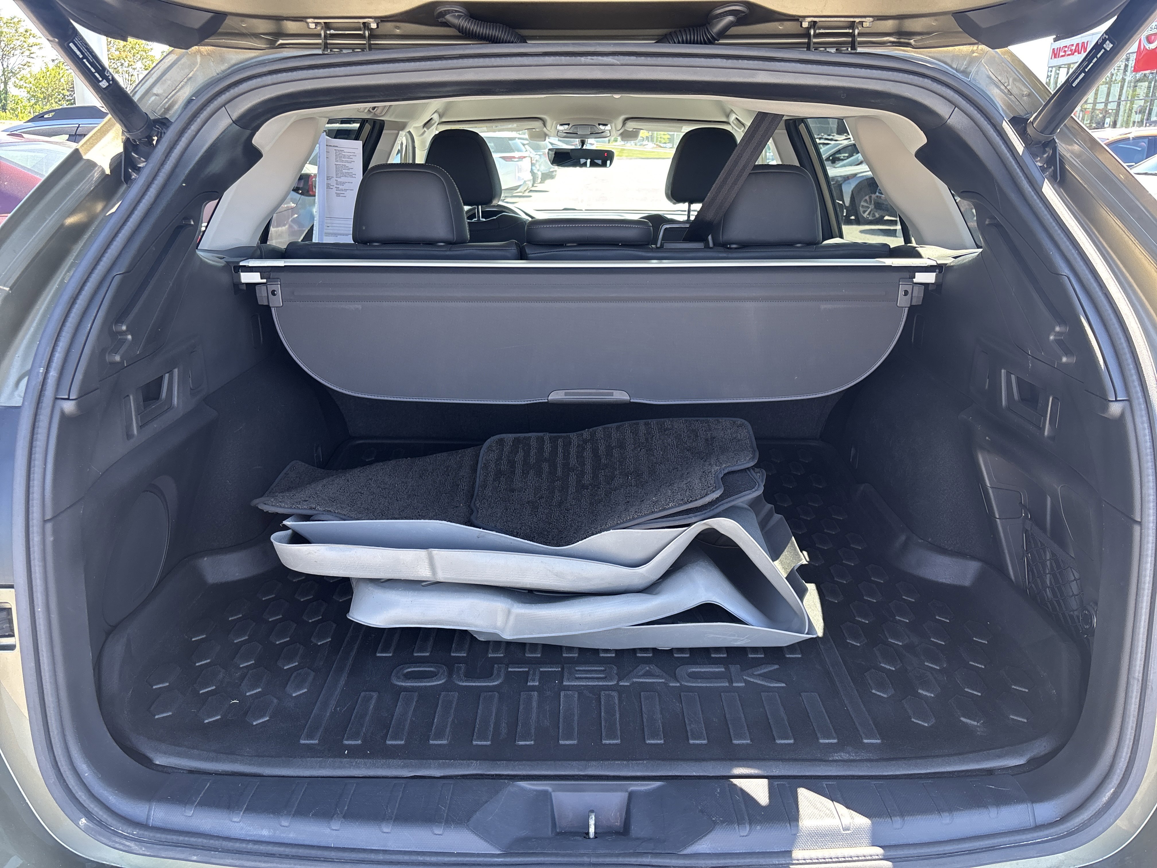 Used 2020 Subaru Outback Limited AWD/4WD image 25