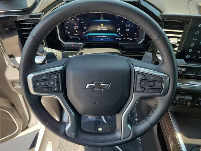 Used 2026 Chevrolet Silverado 1500 RST w/ LPO, Dark Essentials Package RWD image 17
