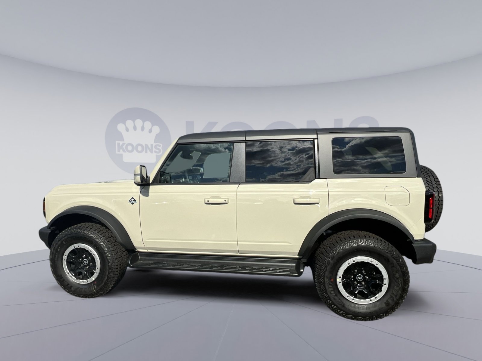 New 2025 Ford Bronco Outer Banks