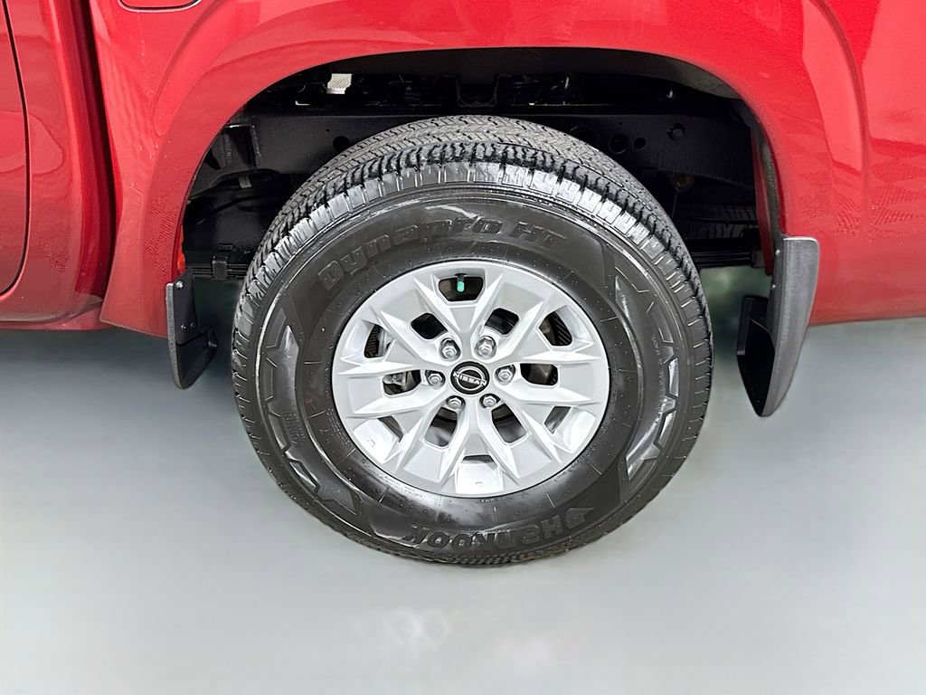 Used 2024 Nissan Frontier SV w/ Tow Package image 33