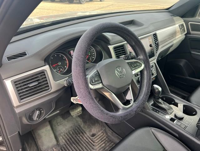 Used 2020 Volkswagen Atlas Cross Sport SE w/ Panoramic Sunroof Package AWD/4WD image 11