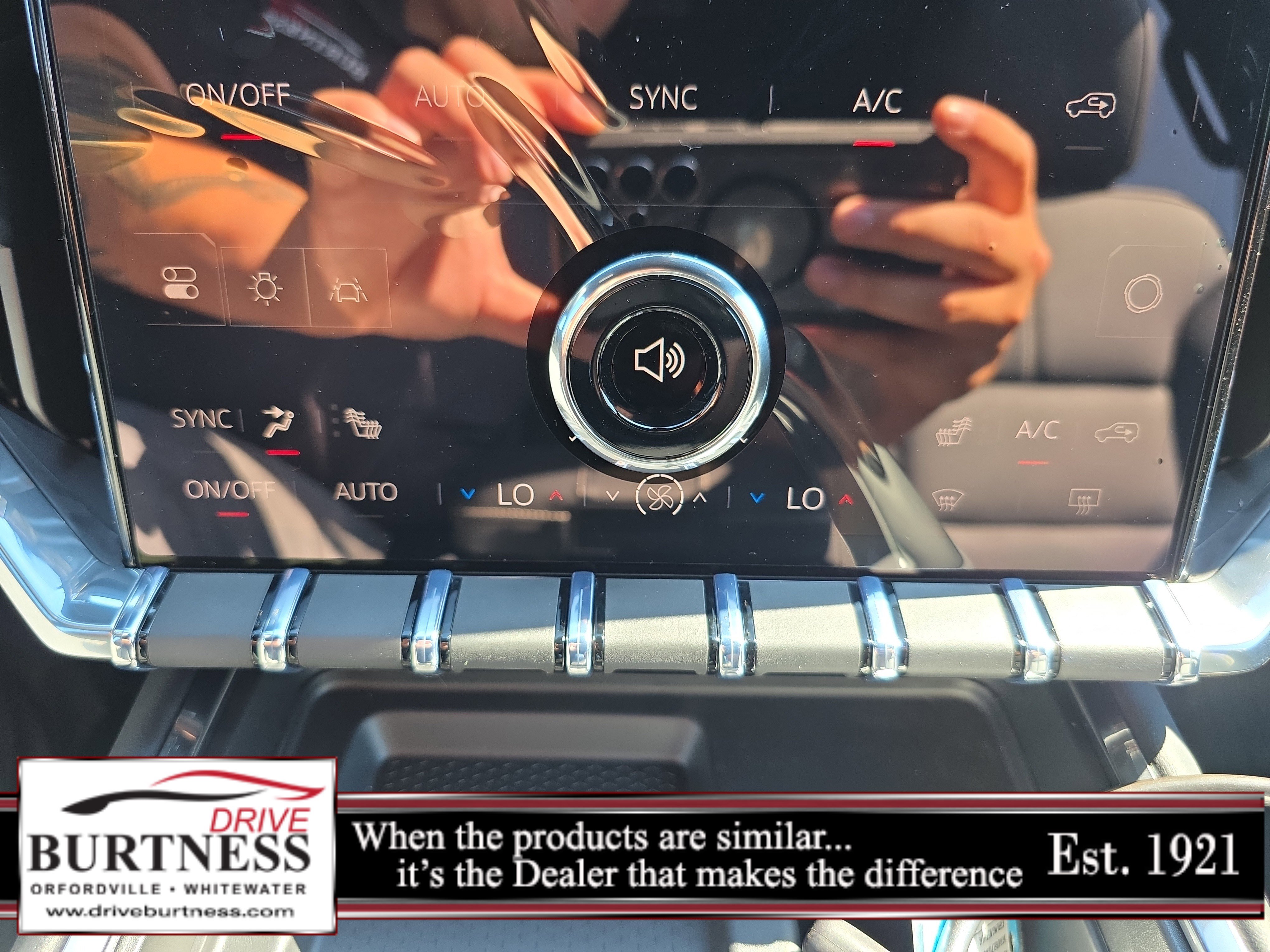 New 2026 GMC Acadia Elevation w/ Elevation Premium Package image 23