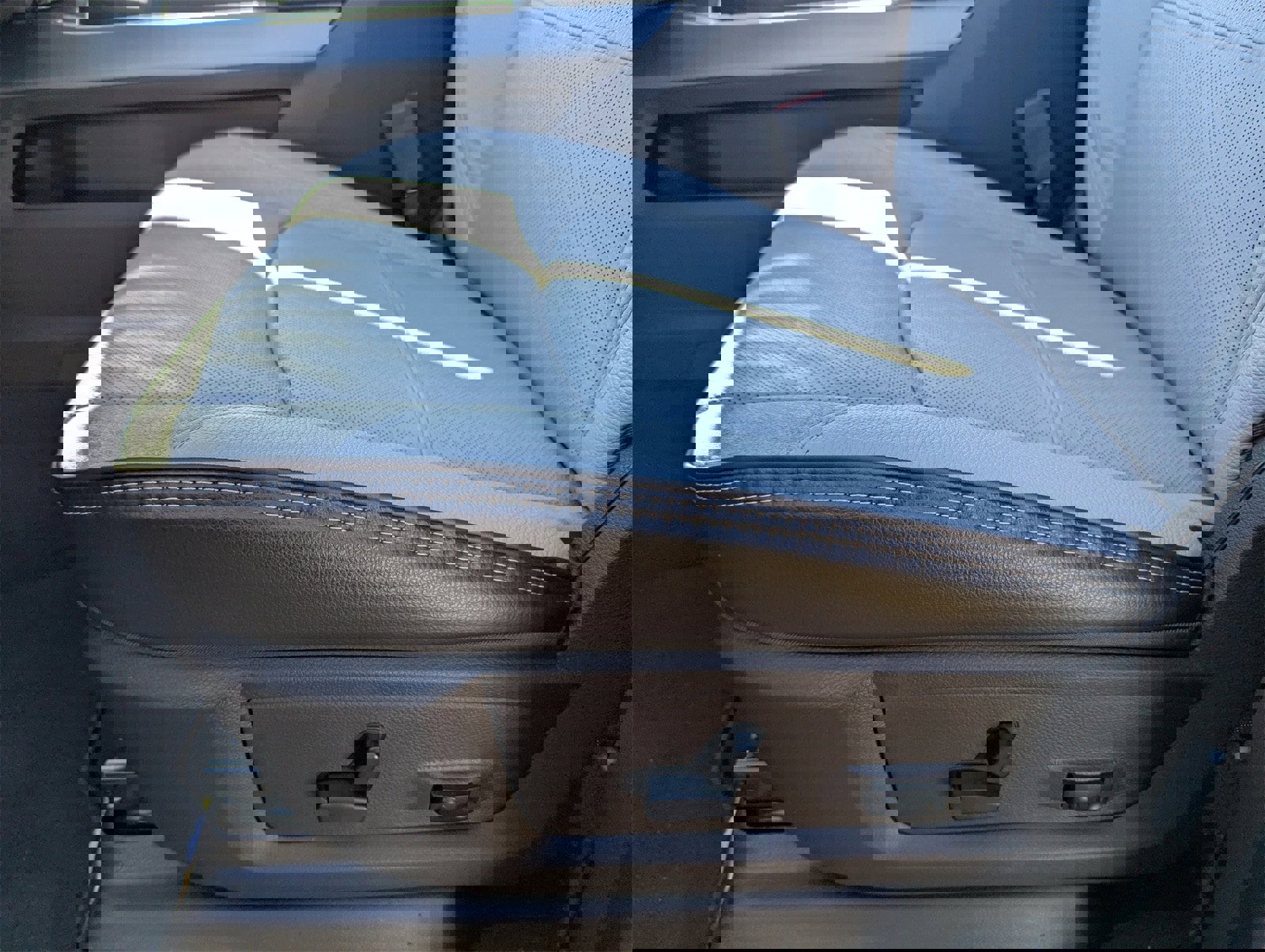 New 2026 RAM 2500 Laramie image 27