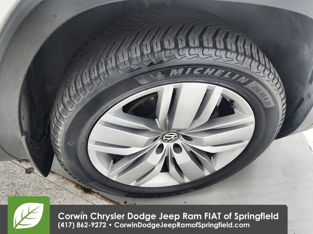 Used 2018 Volkswagen Atlas SEL Premium AWD/4WD image 36