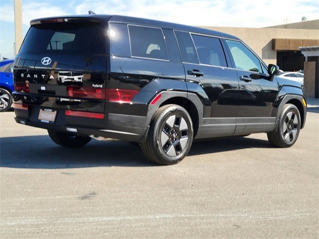New 2026 Hyundai Santa Fe SE image 2