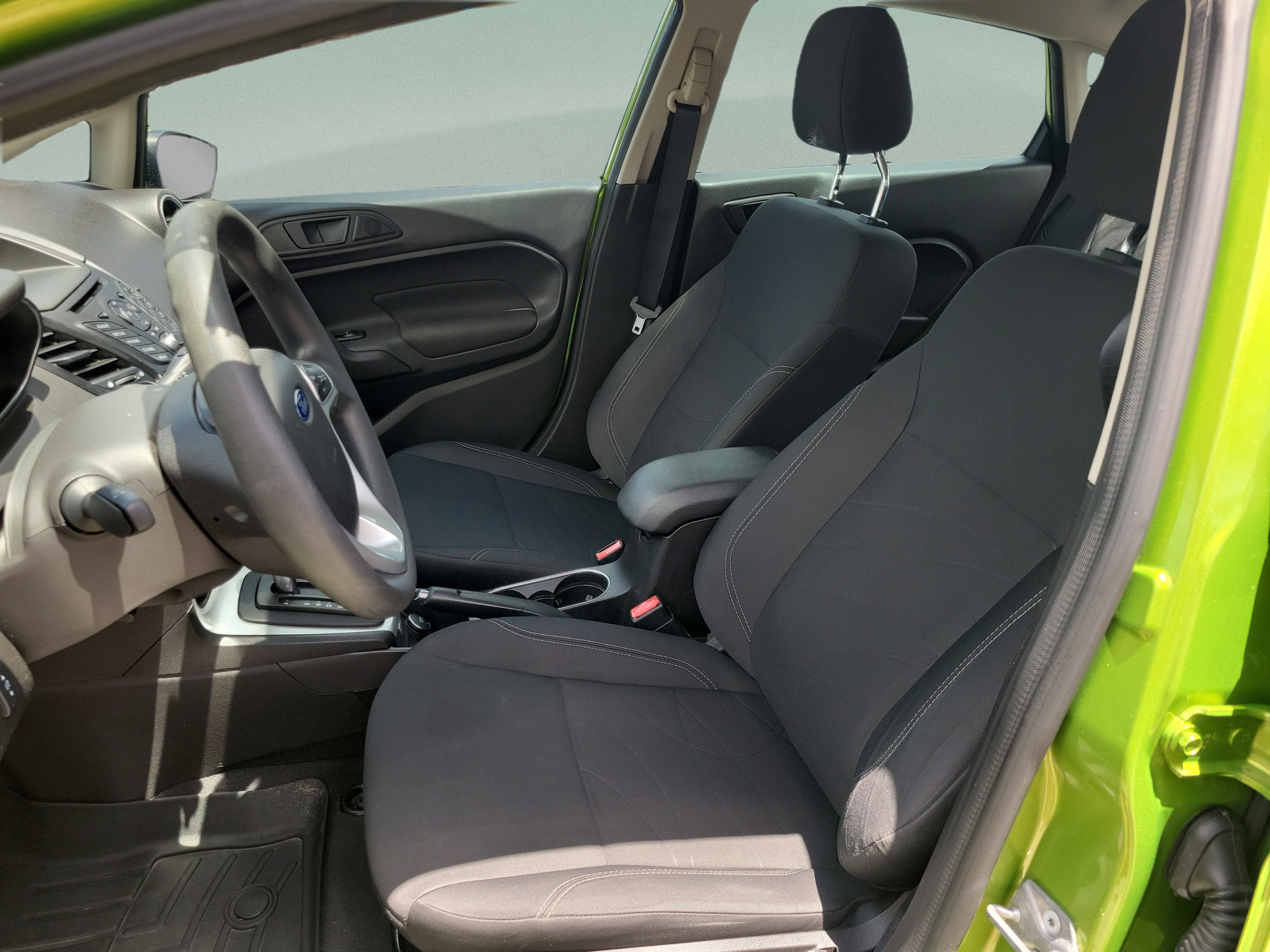 Used 2019 Ford Fiesta SE FWD image 17