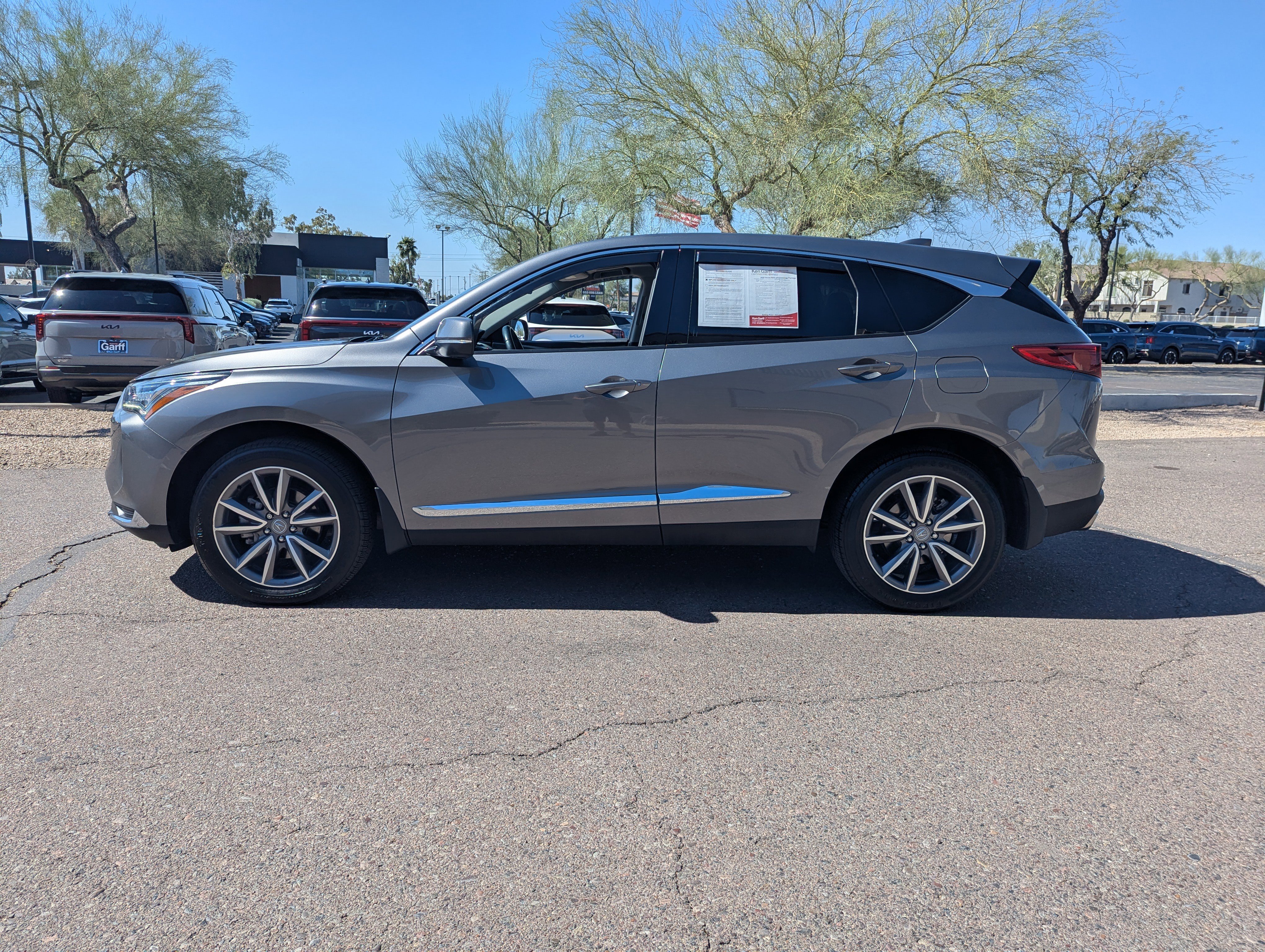 Used 2022 Acura RDX AWD w/ Technology Package image 5
