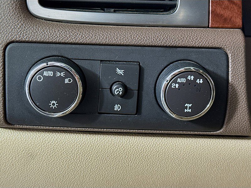 Used 2007 GMC Yukon SLT w/ SLT Preferred Equipment Group image 10