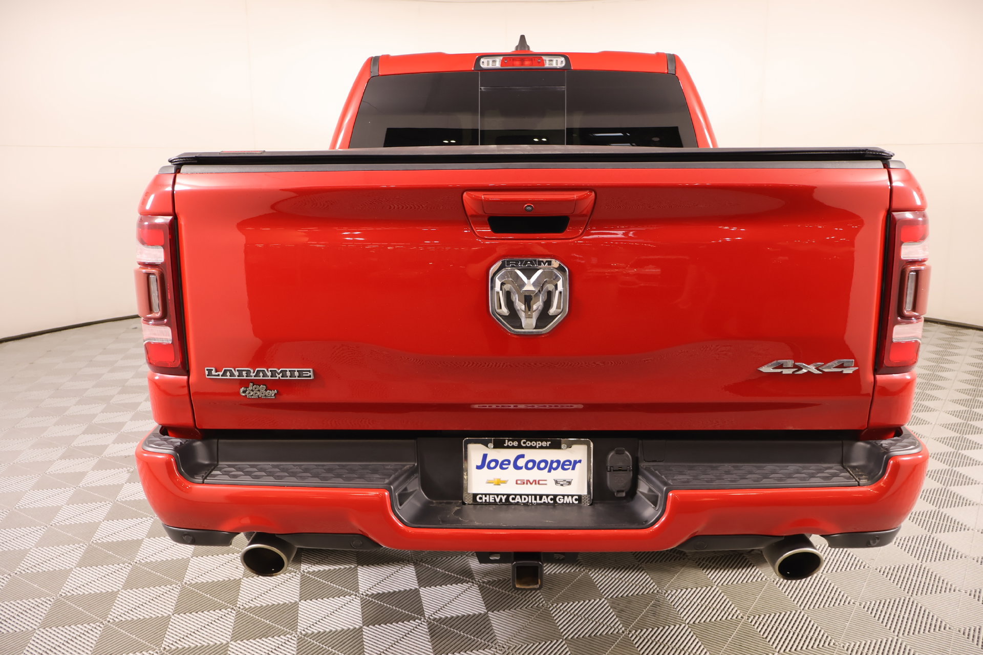 Used 2022 RAM 1500 Laramie w/ Sport Appearance Package AWD/4WD image 21