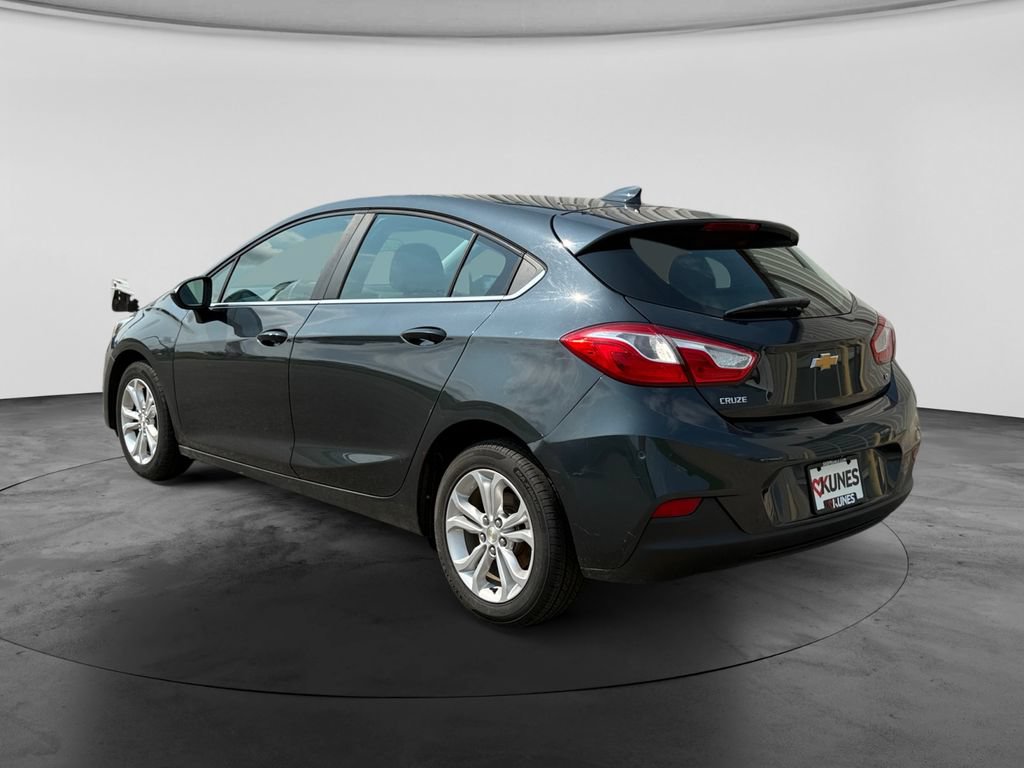 Used 2019 Chevrolet Cruze LT w/ LT True North Edition FWD image 6