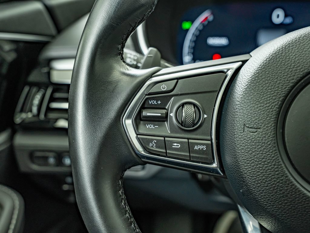 Used 2023 Acura MDX SH-AWD w/ Technology Package image 21
