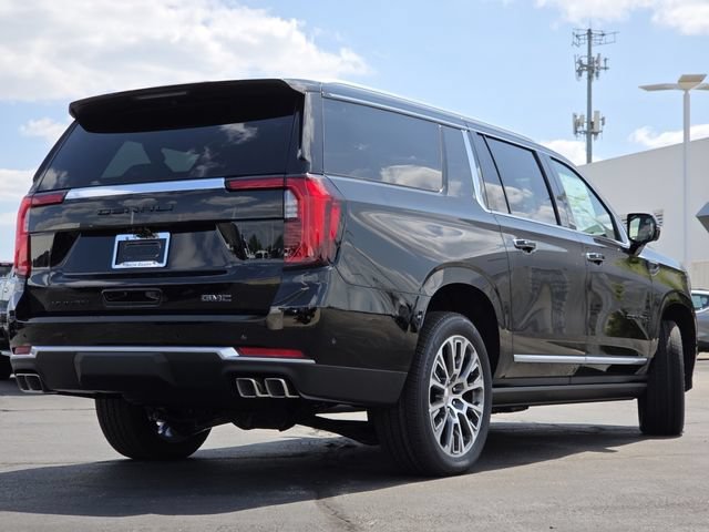 New 2026 GMC Yukon XL Denali w/ Denali Reserve Package AWD/4WD image 19