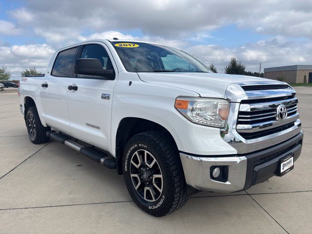 Used 2017 Toyota Tundra SR5 w/ TRD Off Road Package AWD/4WD image 37