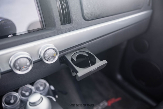 Used 2005 Chevrolet SSR w/ Preferred Equipment Group image 64