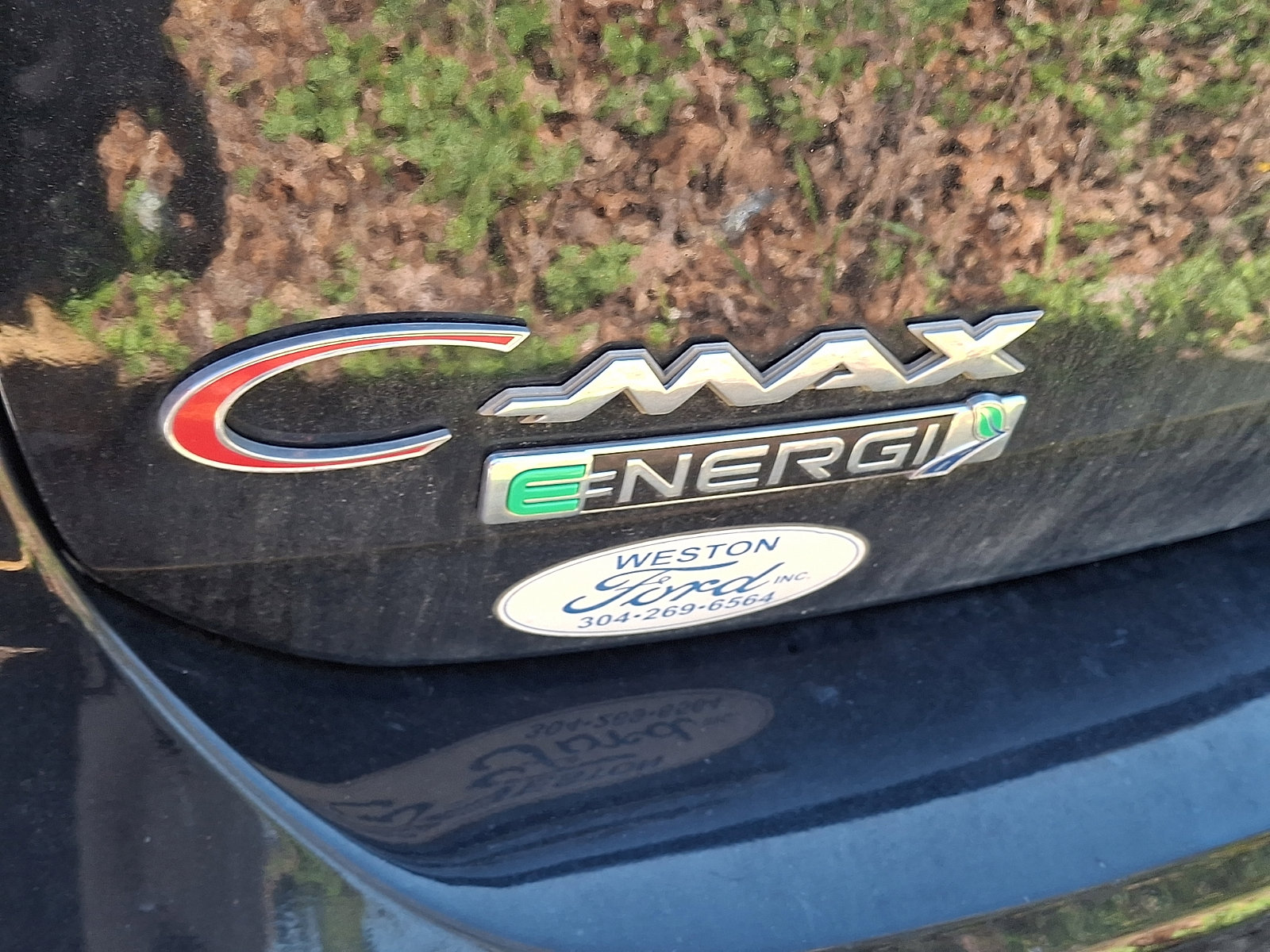 Used 2017 Ford C-MAX Energi Titanium image 5