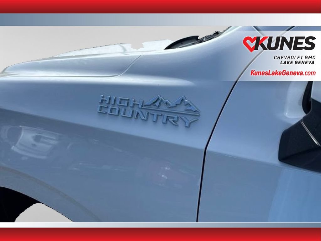 New 2026 Chevrolet Suburban High Country w/ Sun And Tow Package AWD/4WD image 7