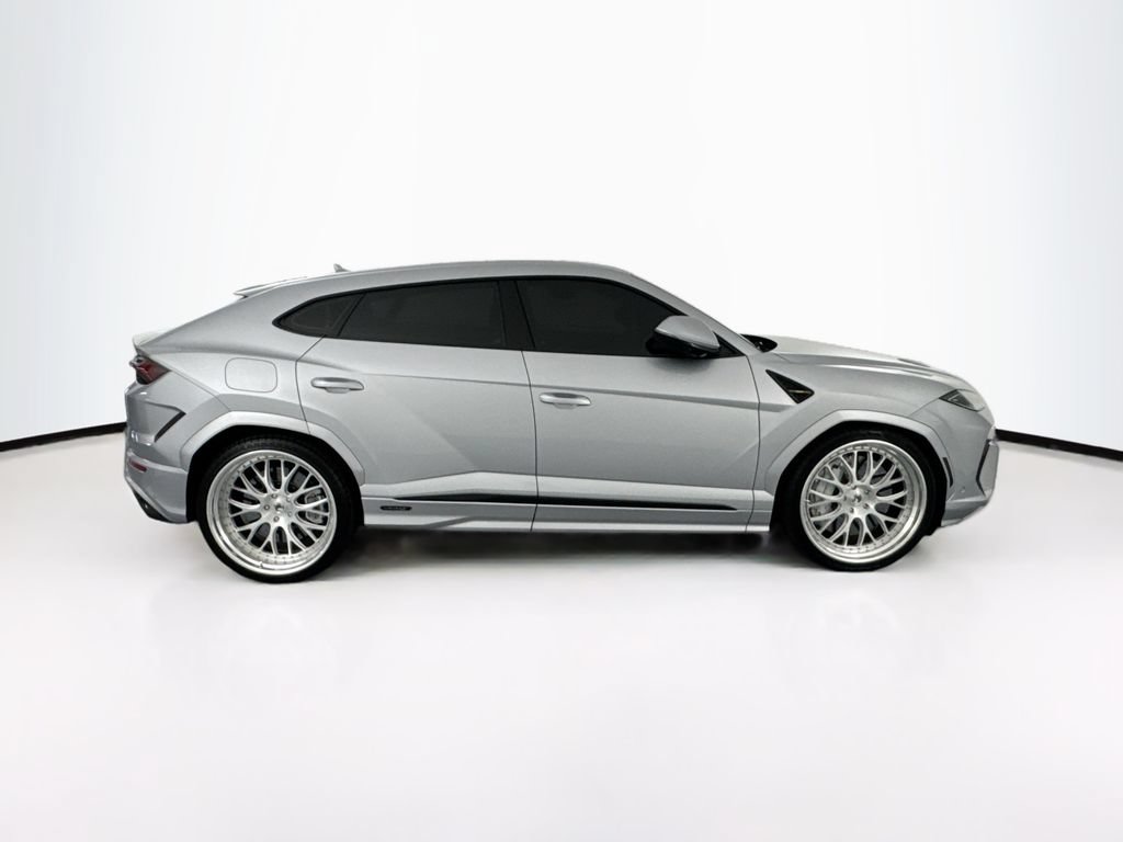 Used 2025 Lamborghini Urus S AWD/4WD image 4