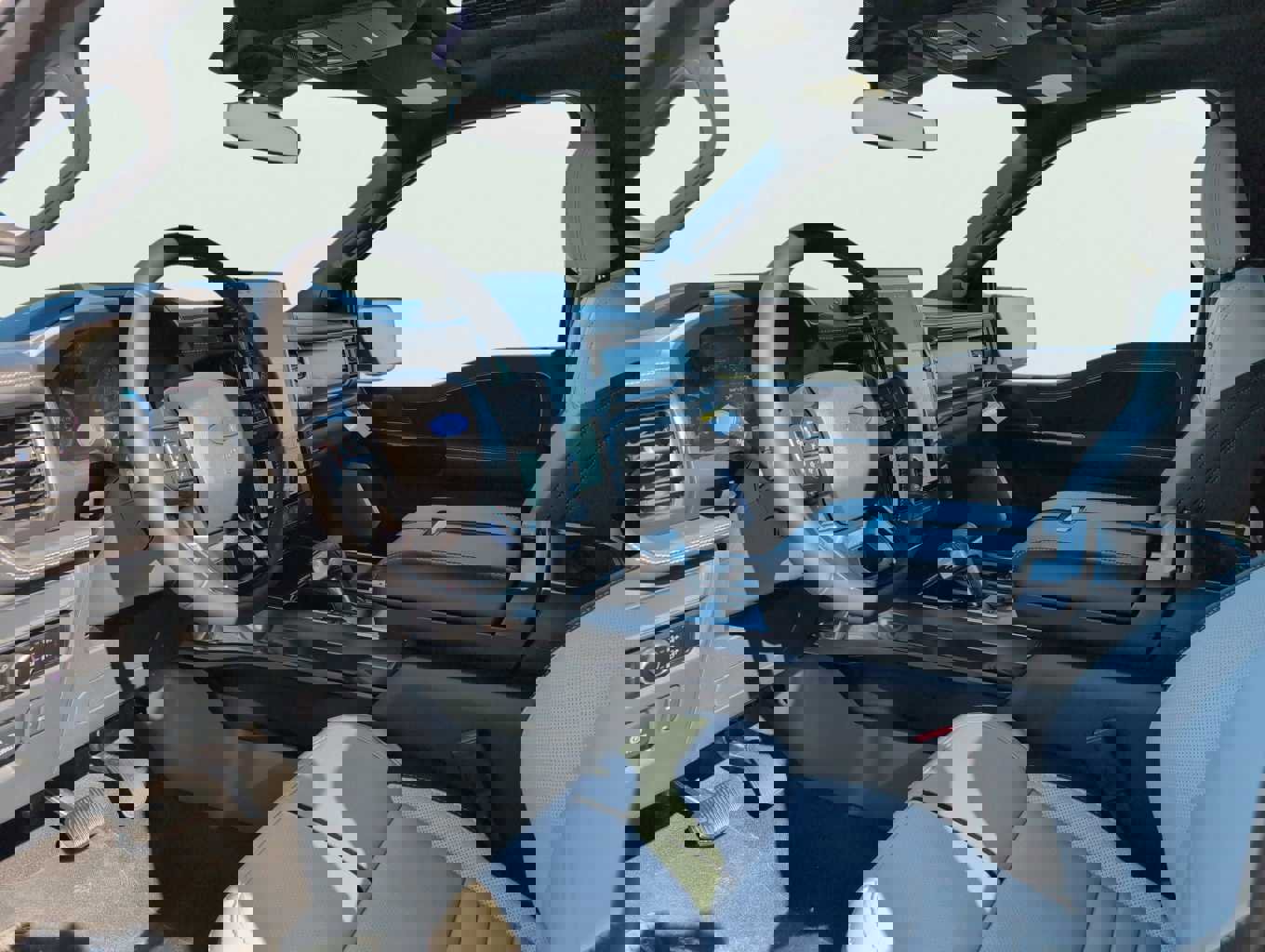 New 2025 Ford F150 Lightning Platinum image 7