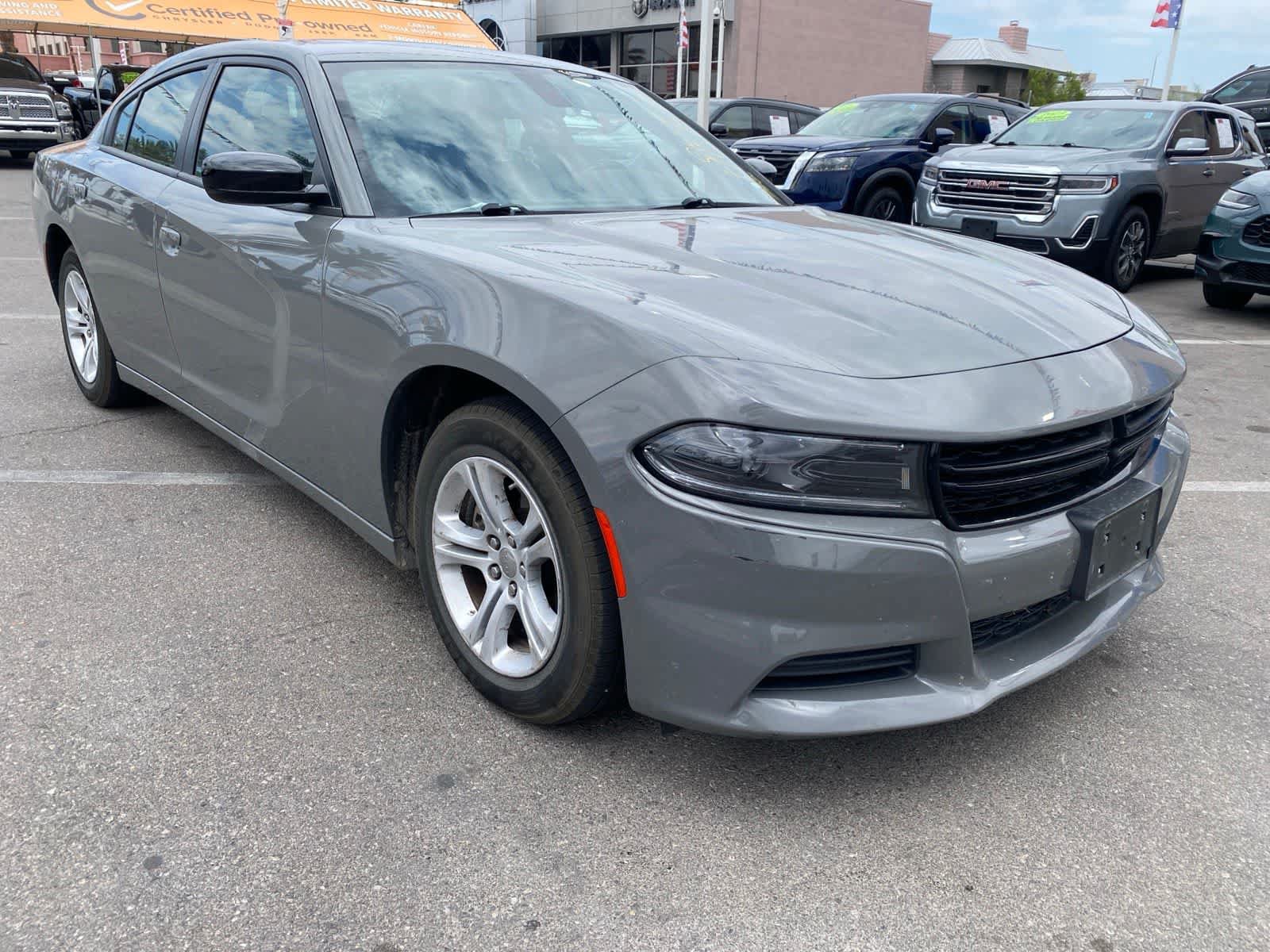 Used 2023 Dodge Charger SXT RWD image 4