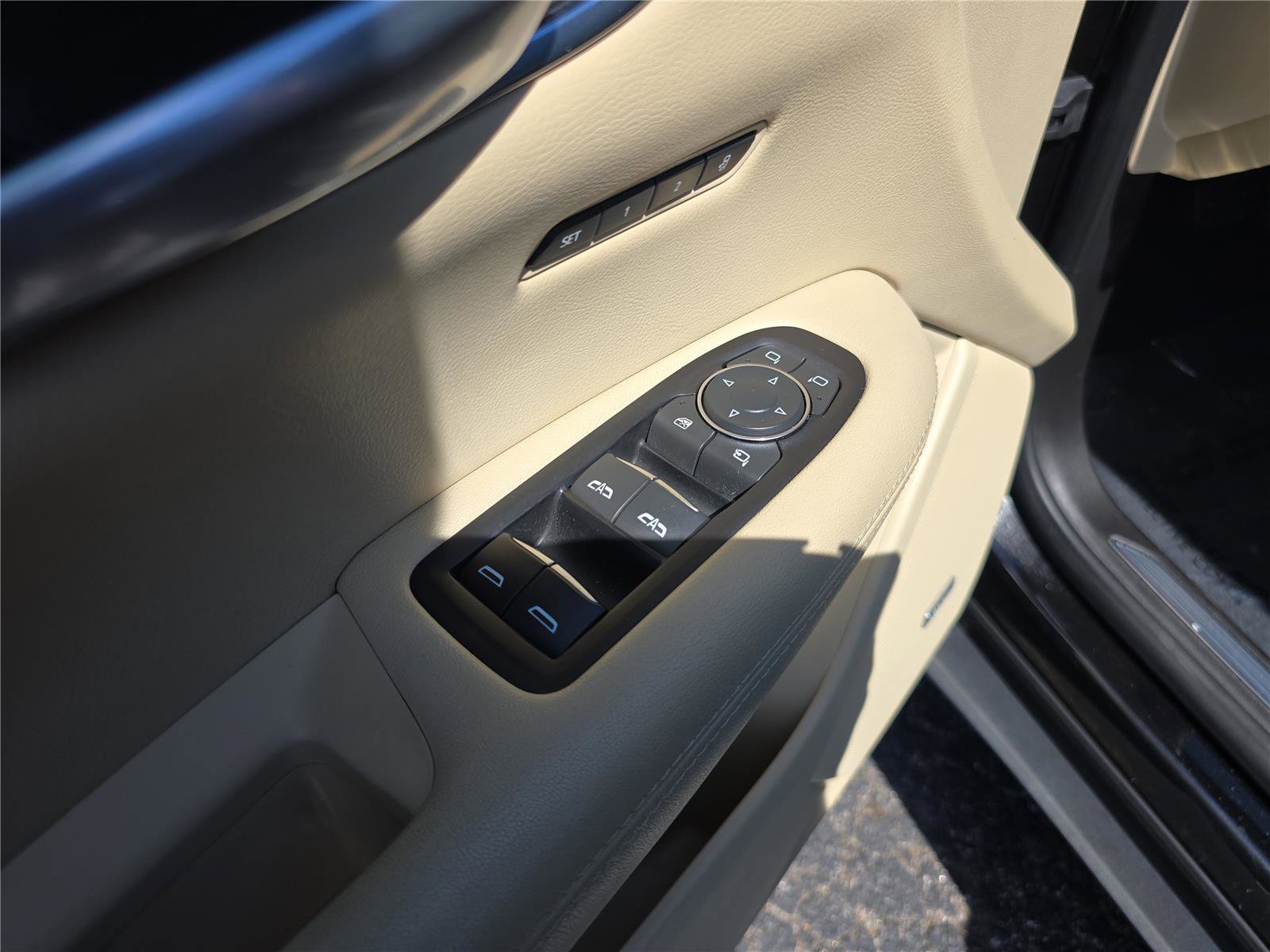 Used 2019 Cadillac XT5 Luxury image 20