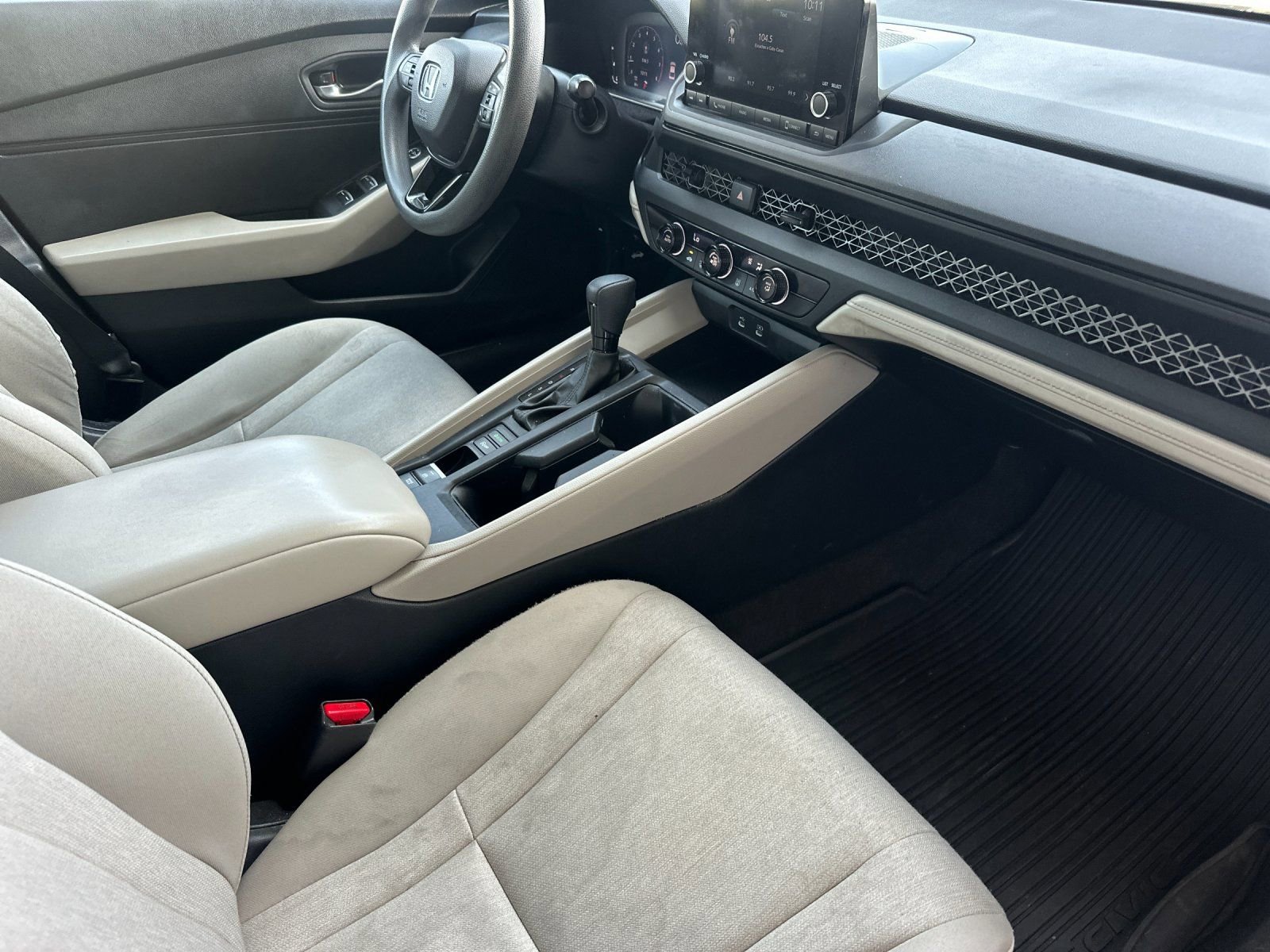 Used 2024 Honda Accord LX image 14