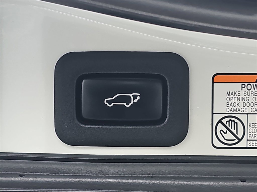 Used 2019 Lexus LX 570 4WD image 14