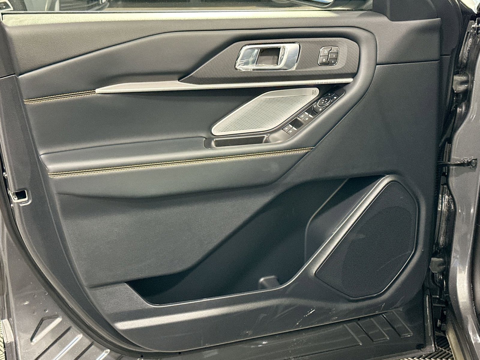 New 2026 Ford Explorer Tremor w/ Tremor Ultimate Package image 15