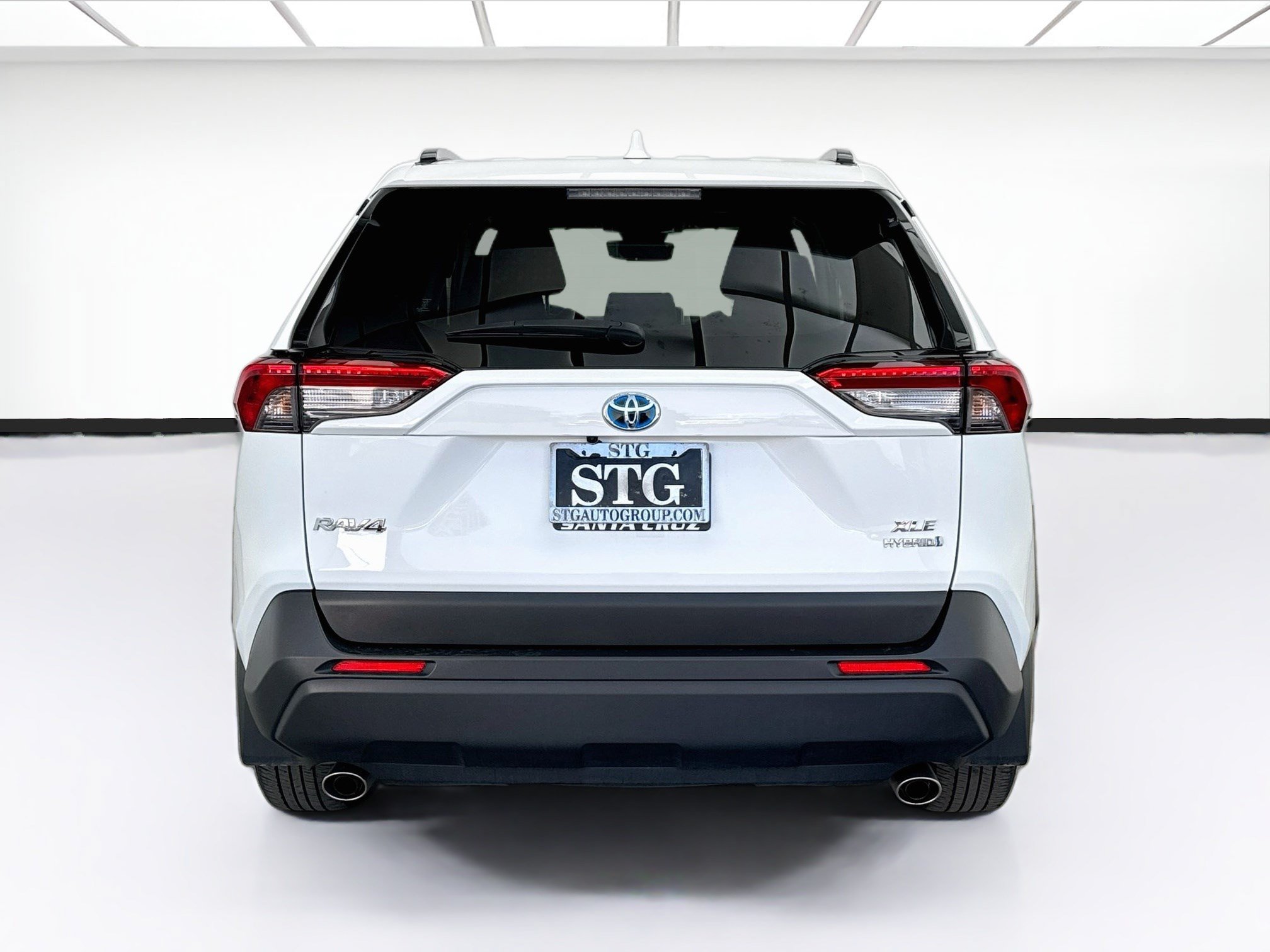 Used 2023 Toyota RAV4 XLE w/ Convenience Package AWD/4WD image 5