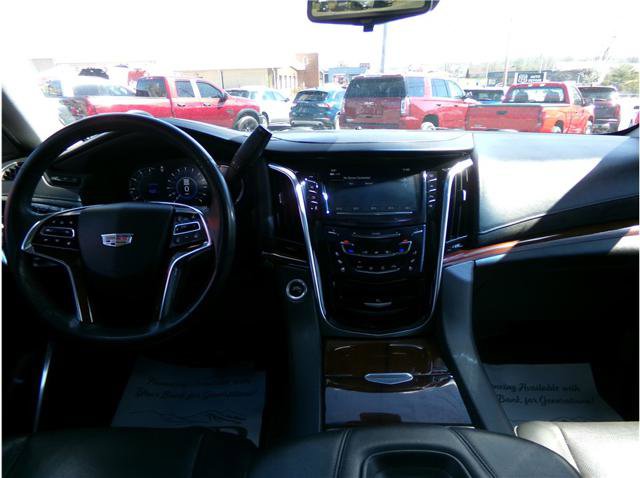 Used 2019 Cadillac Escalade Luxury image 25