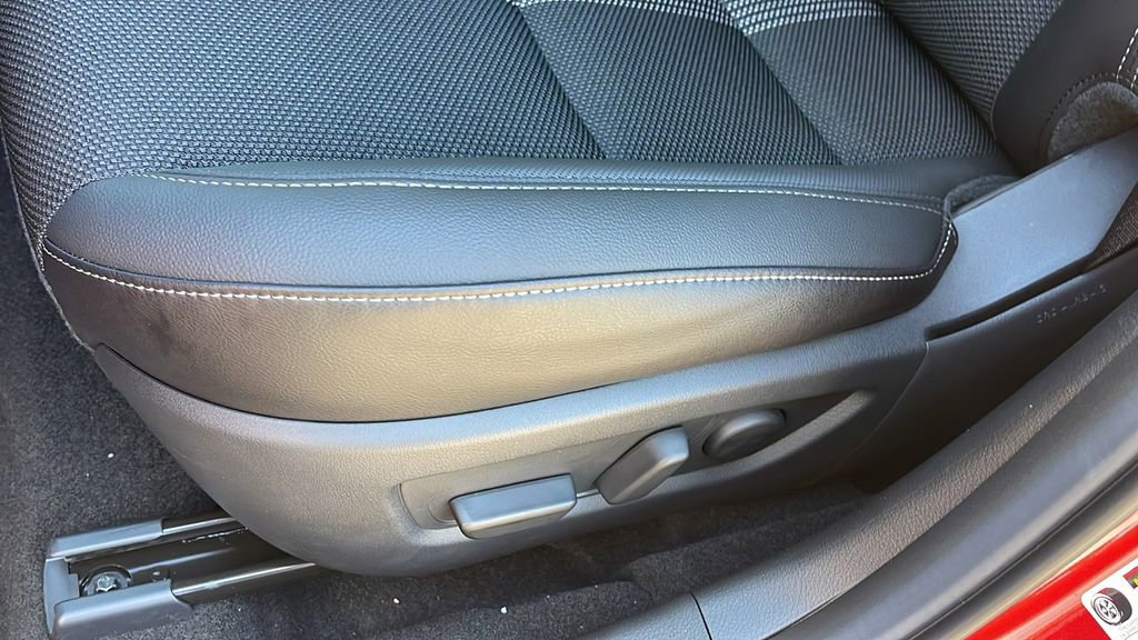 New 2025 MAZDA CX-50 AWD 2.5 S w/ Cargo Package image 26