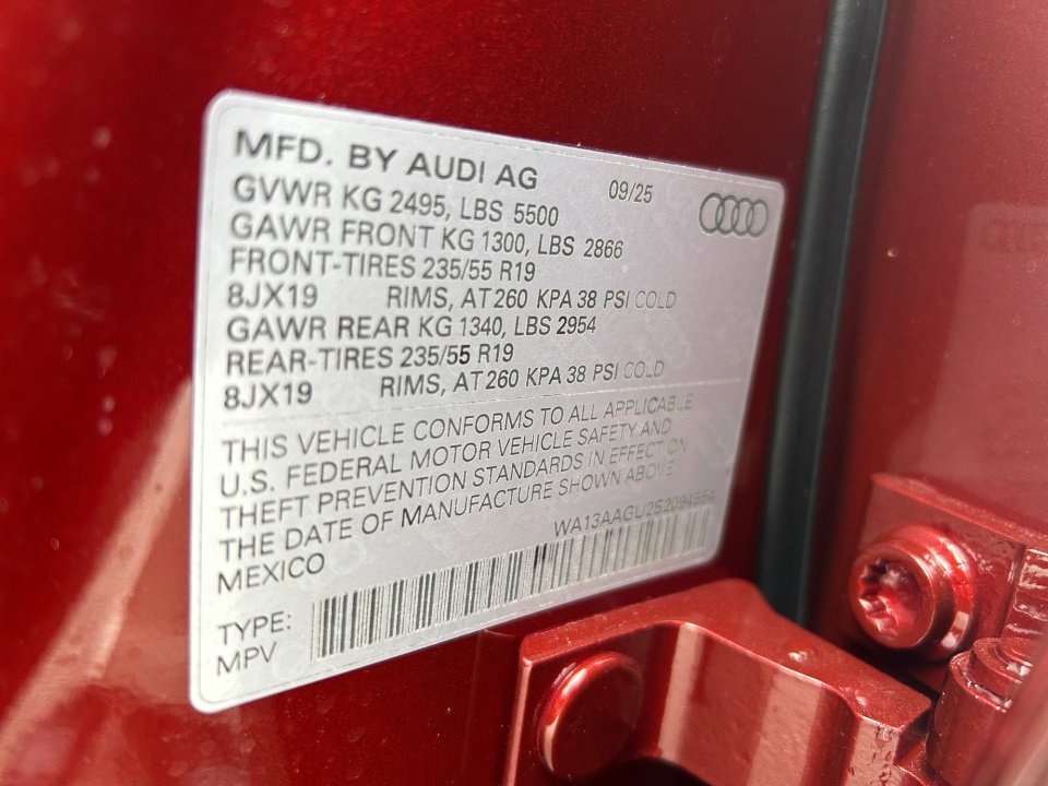 New 2025 Audi Q5 Prestige image 35