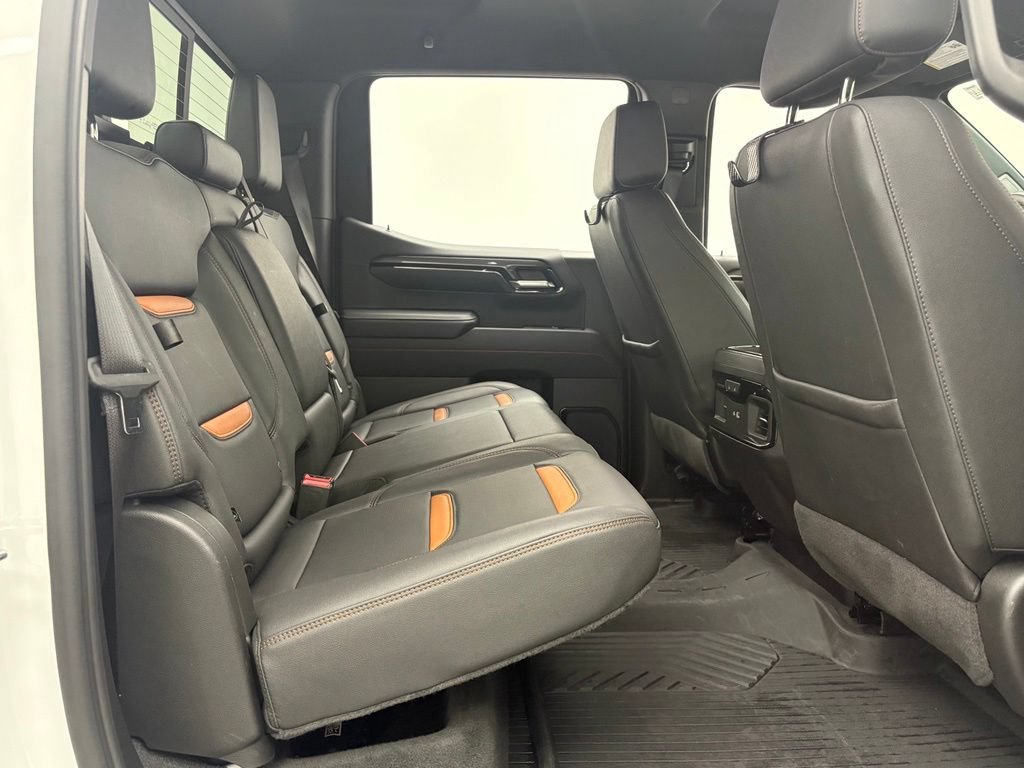 Used 2024 GMC Sierra 1500 AT4 w/ AT4 Premium Package AWD/4WD image 34