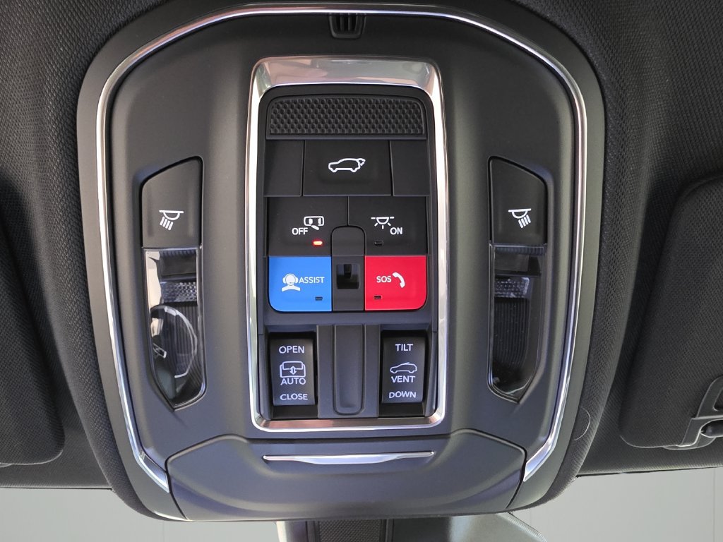 New 2027 Jeep Grand Cherokee 4WD image 30