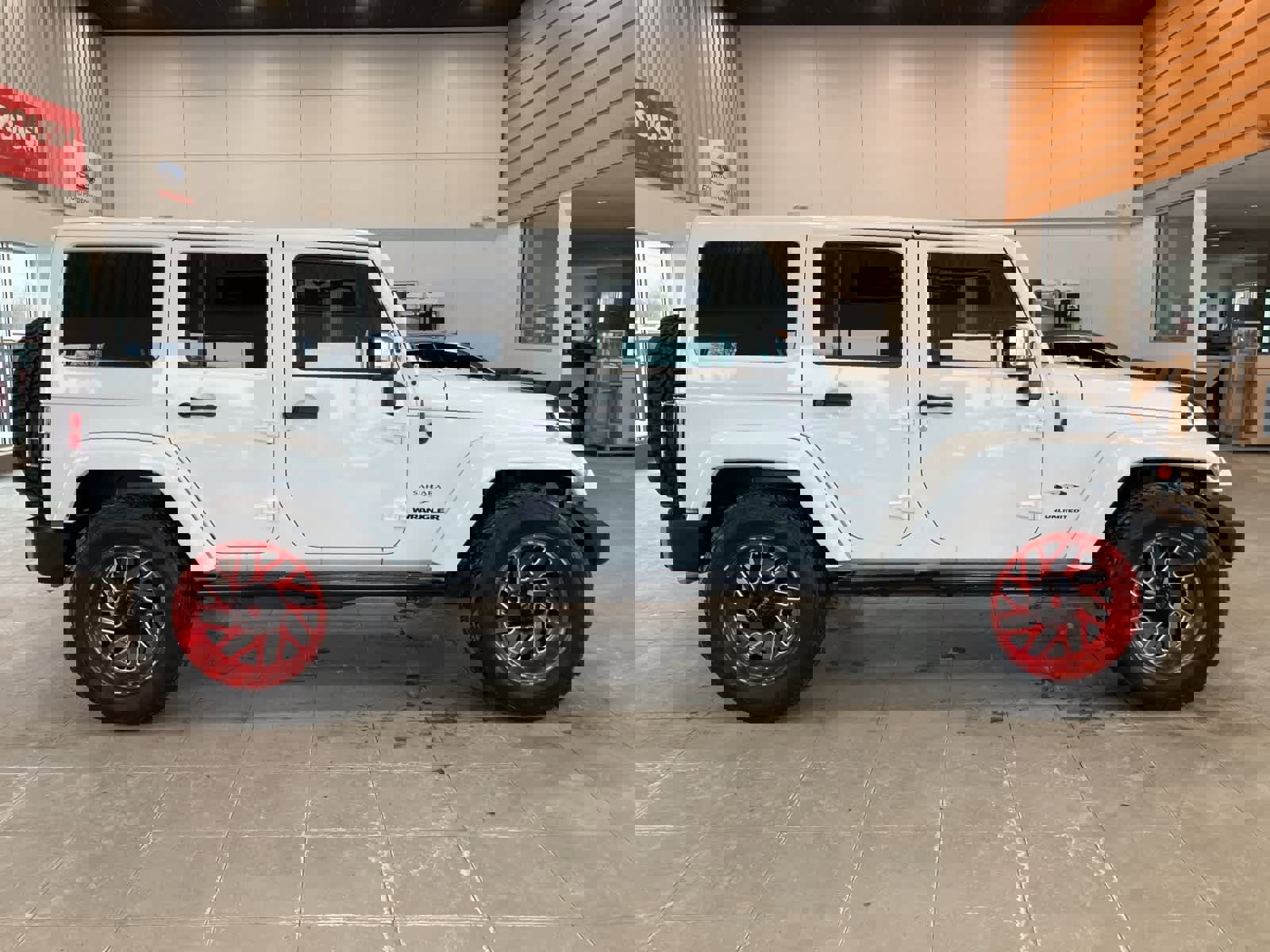 Used 2016 Jeep Wrangler Unlimited Sahara w/ Mopar Chrome Edition Group image 4